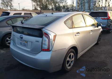 2015 Toyota Prius Two из США, поврежденный, VIN JTDKN3DU2F0456051